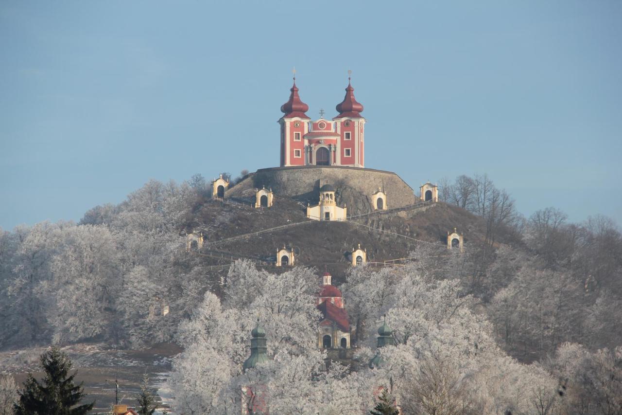 Grand Spa Holiday Home Sklené Teplice Esterno foto